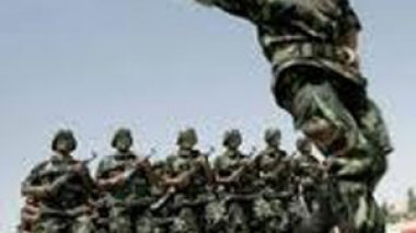 Remise de « la carte jaune » dans les bureaux de recrutement