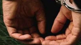 مالي‭ ‬يوهم‭ ‬النساء‭ ‬بعلاج‭ ‬الأمراض‭ ‬المستعصية‭ ‬مقابل‭ ‬الملايين‭ ‬والذهب