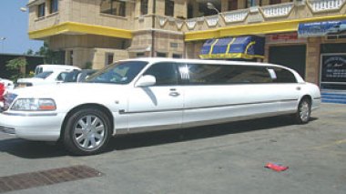 Investigators question 1,300 new-riches in Algeria