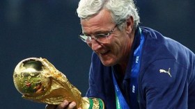 ليبي يقرر اعتزال التدريب في 2014