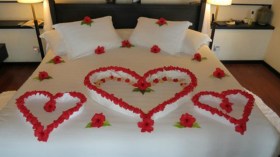 غرفتك دليل رومانسيتك