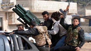 UE: “prudence” sur la livraison d’armes aux rebelles syriens