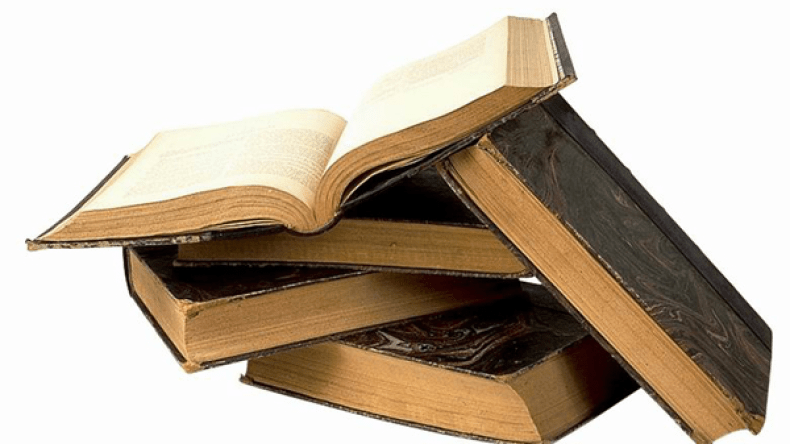 “القراء الناقدون”