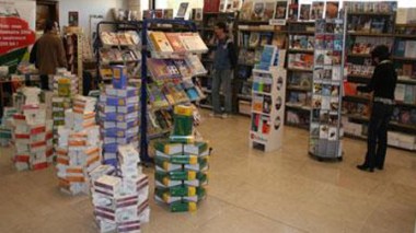 Livres : création d’une entreprise autonome à participation