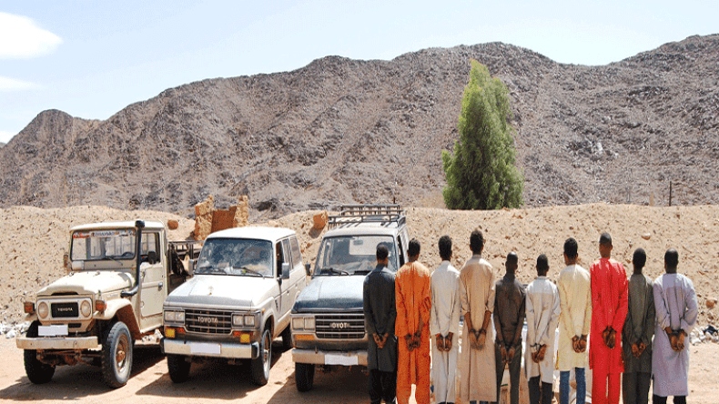 توقيف 14 منقبا عن الذهب جنوب البلاد