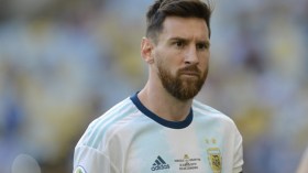 ميسى مهدد بالإيقاف سنتين