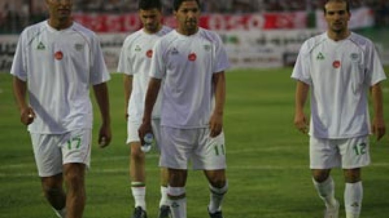 اللاعبون‭ ‬المحليون‭ ..‬‮ ‬ديكور‭ ‬لا‭ ‬أكثر‭ ‬ولا‭ ‬أقل