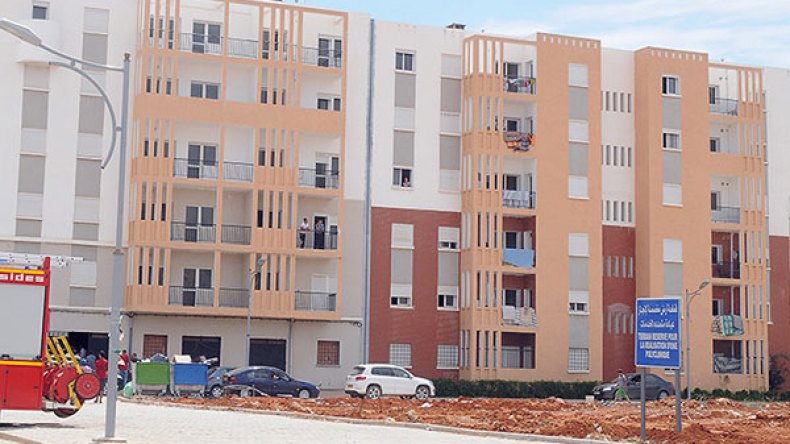 قروض بدون فوائد لشراء أو بناء سكنات ومنحة للأساتذة الجامعيين غير الساكنين