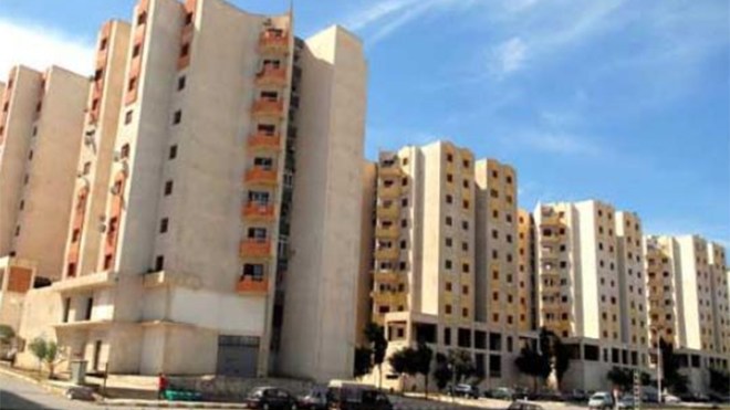 وزارة السكن‮: “‬مشاريع الترقوي‮ ‬العمومي‮ ‬لن تعرف أي‮ ‬تجميد أو تأجيل‮”‬