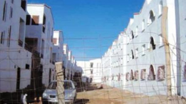 والي البويرة يجمد القوائم السكنية المعلن عنها مؤخرا