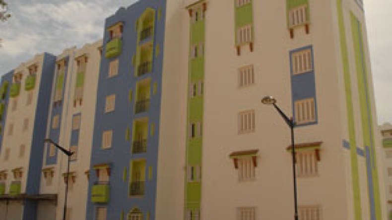 عصابة بينها عسّاس تعرض شققا للبيع بباب الزوار بقرارات استفادة مزورة