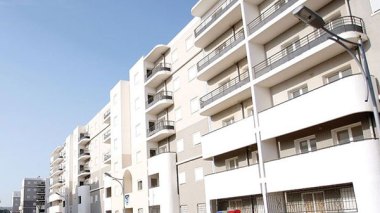 Algérie: la mafia italienne investit dans l’immobilier !