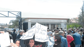 سكان 11 حيا قصديريا ينتفضون أمام مقر ولاية الجزائر
