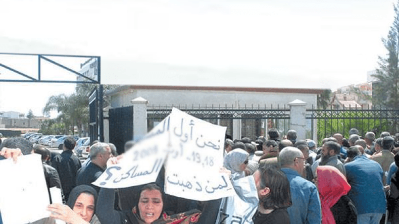 سكان 11 حيا قصديريا ينتفضون أمام مقر ولاية الجزائر