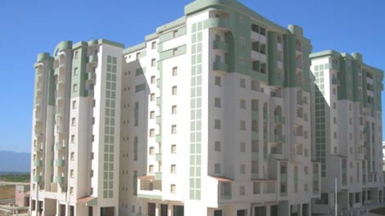 كهربائي‭ ‬يوزع‭ ‬السكنات‭ ‬ومناصب‭ ‬الشغل‭ ‬بالشلف‭! ‬