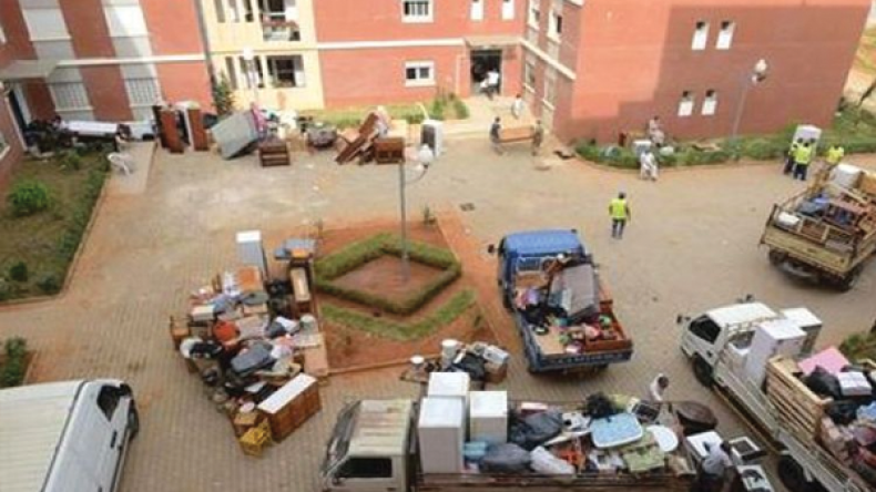 ترحيل 5 عائلات متضرّرة من حادثة إنزلاق التربة بوهران