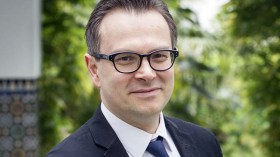 روائي فرنسي: هذا هو الفرق بين “داعش” والأمير عبد القادر