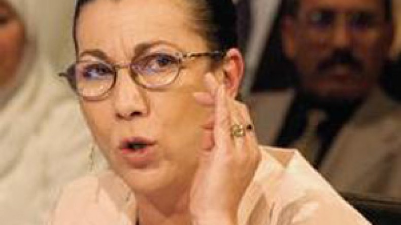 حنون تناشد بوتفليقة اتخاذ إجراءات سياسية واجتماعية جريئة