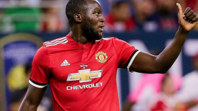 لوكاكو أصغر أجنبي يسجل 90 هدفا في البريميير ليغ