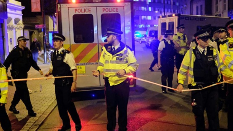 جزائري بين جرحى الهجوم على مسجد بلندن