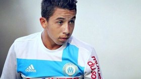 إشبيلية الإسباني “مفتاح” لوبيز للالتحاق بصفوف المنتخب الوطني