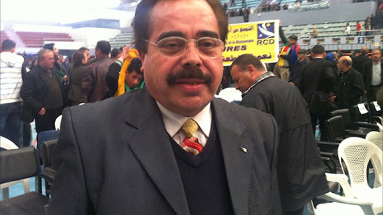 بوناطيرو متهم بالاستيلاء على مليار سنتيم!