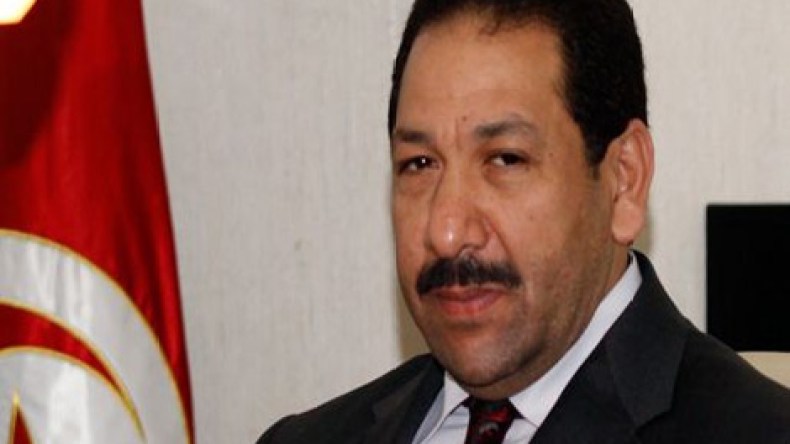 “تورط 11 تونسيا في الاعتداء الإرهابي بتيڤنتورين مؤشر خطير”