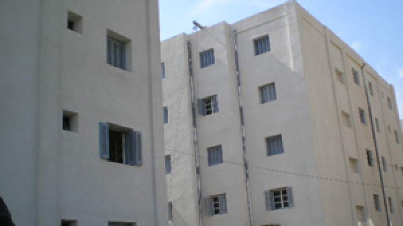 فرض كفالة مسبقة على شغالي السكن العمومي الإيجاري