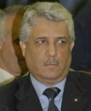 Algérie/ Tayeb Louh: « Des mesures de rétorsion seront prises contre les responsables de l’agence nationale de l’emploi en cas de mauvaise gestion du programme d’emploi aux profit des jeunes ».