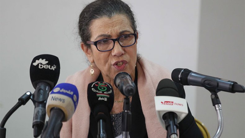 حنون: الرئاسيات ليست أولويتي.. وبن غبريط محقة ولا صلاة بالمدارس