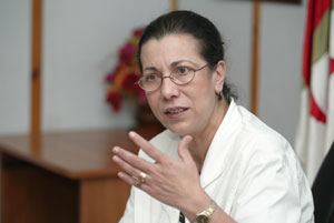 Louisa Hanoune appelle à des législatives anticipées