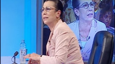 Louiza Hanoune called upon Bouteflika to implement comprehensive reforms