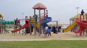 رجل أعمال يهدي مساحة ألعاب مجهزة مجانا للأطفال لمدة ثلاثة أشهر