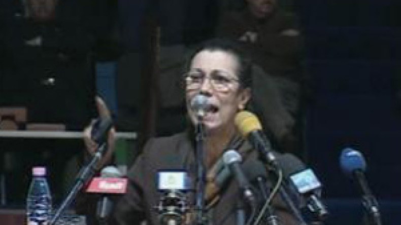 حنون تقدم صكا على بياض لمرشحي الأرندي في انتخابات مجلس الأمة