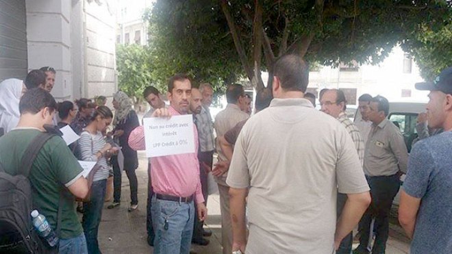 مكتتبو “الترقوي” يحتجون.. يرفضون القروض ويطالبون بصيغة “عدل”!