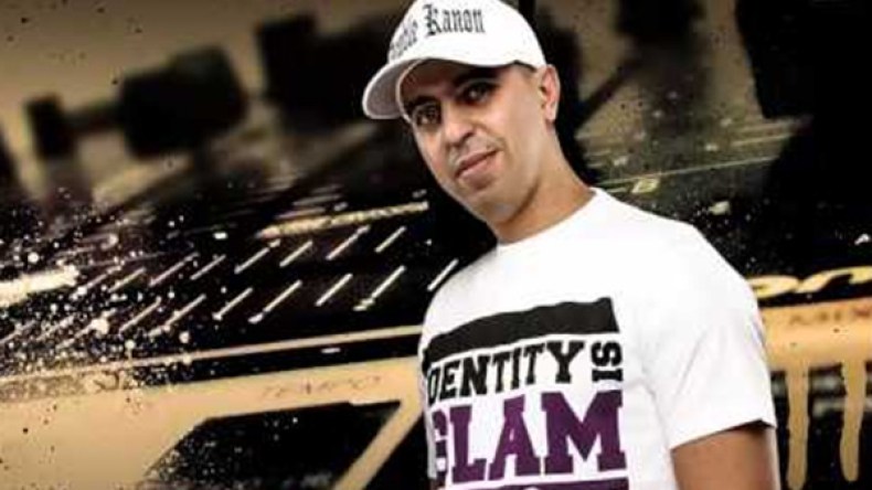 أنا باق على مبادئي ولم أشارك في حفل إسرائيل