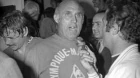 عن المدرب الذي أشرف على “الخضر” في أول كأس إفريقية