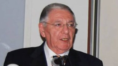 Ould Abbes Challenges French Health Minister