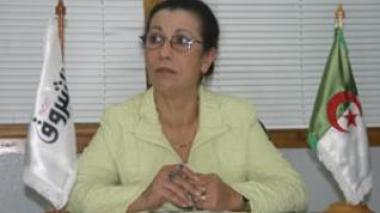 Louiza Hanoune  condamne le comportement de Scotland Yard