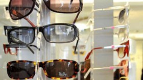 128 مليار تهرب جبائي..لاستيراد نظارات فاخرة بمبالغ رمزية!