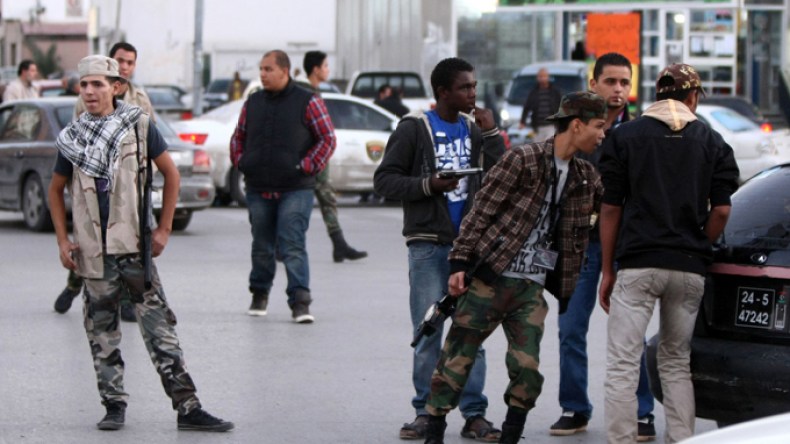Fighters clash in Libyan capital