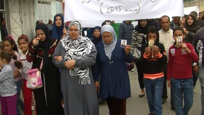 عائلة المختطفين بليبيا تحتج عبر مسيرة بقسنطينة