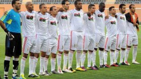 المنتخب الليبي يصل إلى الجزائر بوفد إعلامي و رياضي مهم