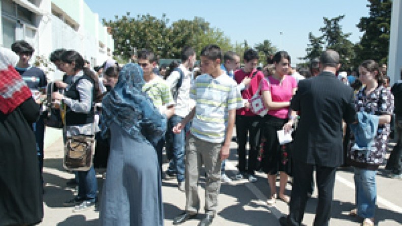 تزوير نقاط مواد التاريخ والجغرافيا والتربية البدنية