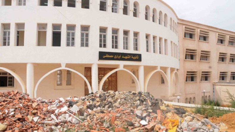 أكثر من 400 ثانوية مرهونة لدى المقاولين منذ 2002