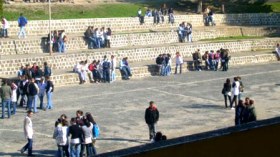 فصل‭ ‬تلميذ قال‭ ‬لأستاذة‭ ‬العلوم‭ ‬الإسلامية: “‬مادتك‭ ‬لن‭ ‬تدخلني‭ ‬الجنة‮”‬