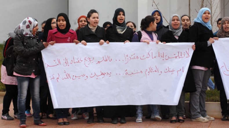 أبناؤنا وُصفوا بـ”الأغبياء” بعدما كرّمهم بوتفليقة كنوابغ وحفظة قرآن