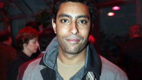 الأسرة الثورية تقتحم قاعة السينما وتطالب بمقاضاة  “الوهراني”