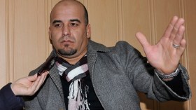 إلياس القسنطيني ينوي عمرة بعد أن تاب عن ذنب التبني