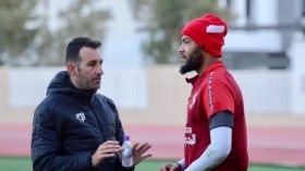 مبولحي والإتفاق يعبران إلى ربع النهائي